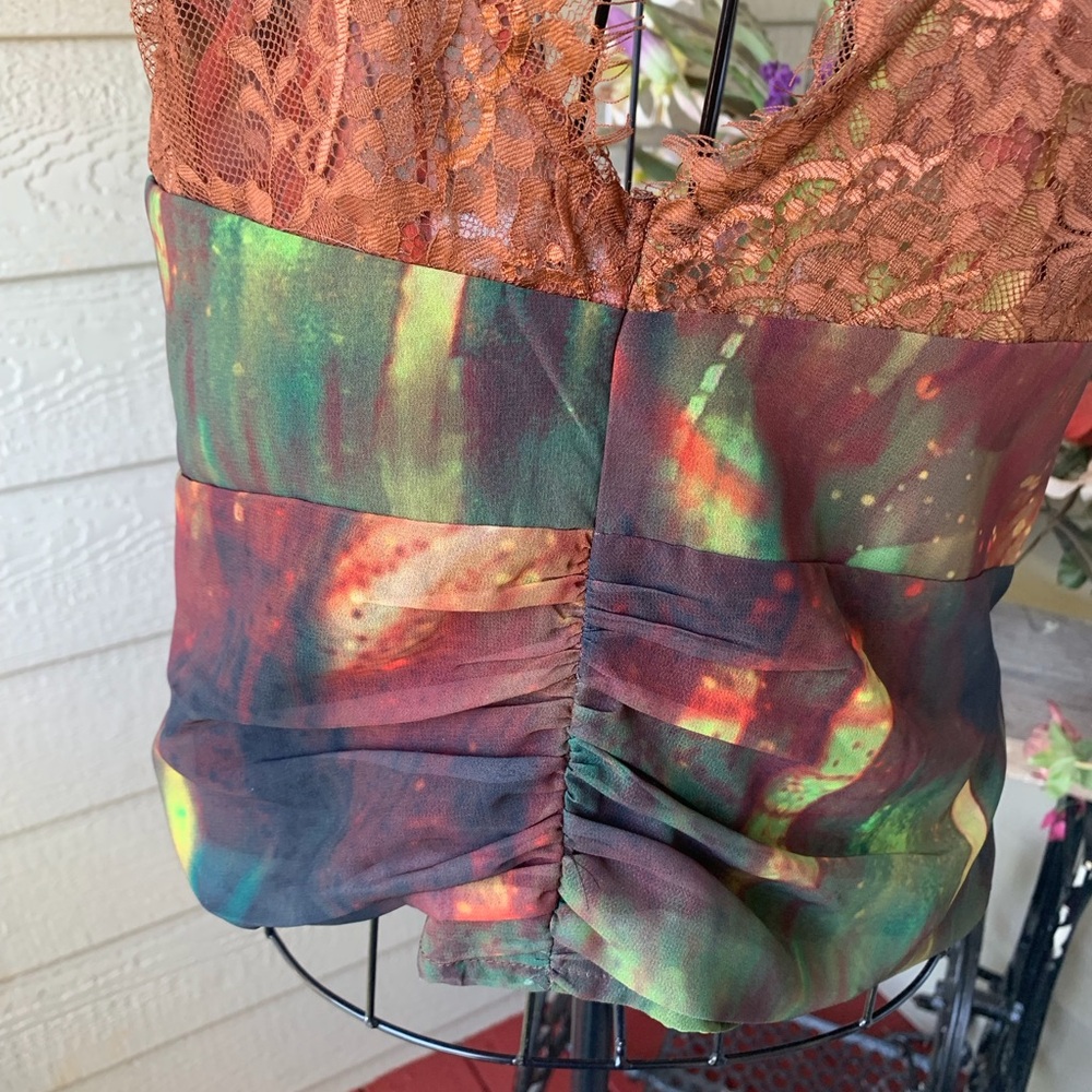 PrettyLittleThing Rust Lace and chiffon halter top - Picture 4 of 9